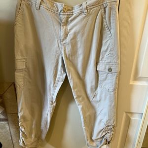 Eddie Bauer Cargo Capris Size 10